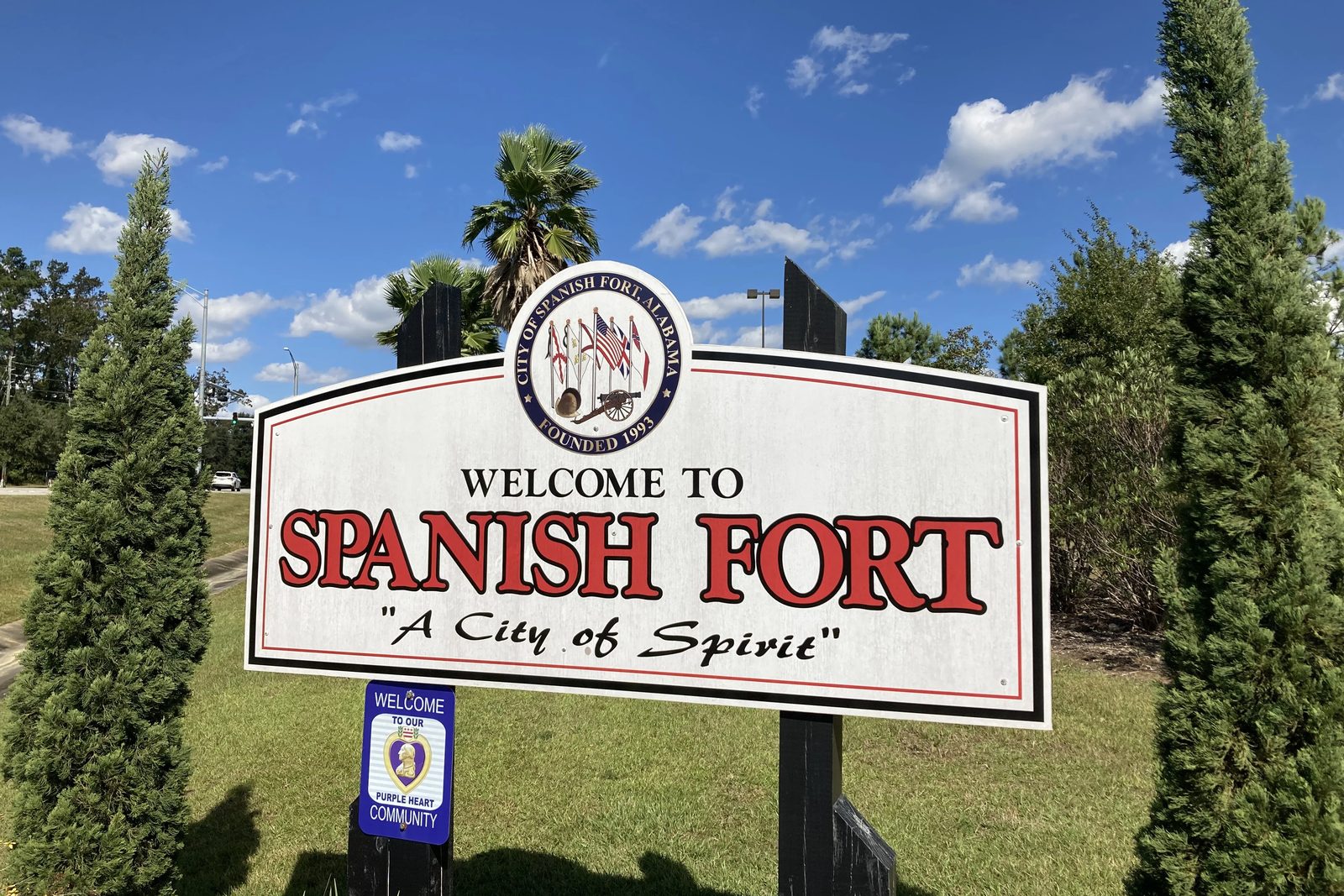 The Welcome to Spanish Fort sign